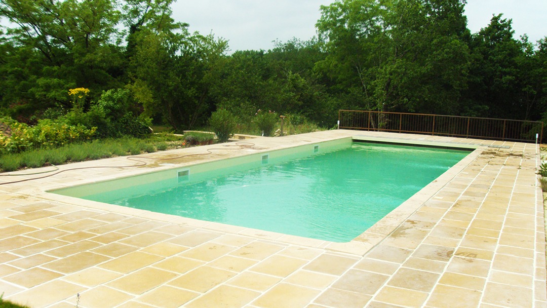 Installation de piscines dans le Lot