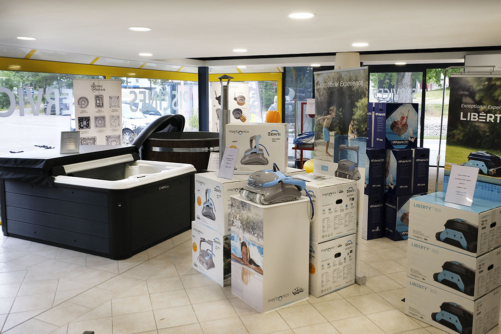 magasin du pisciniste Piscines Services 46 à Cahors